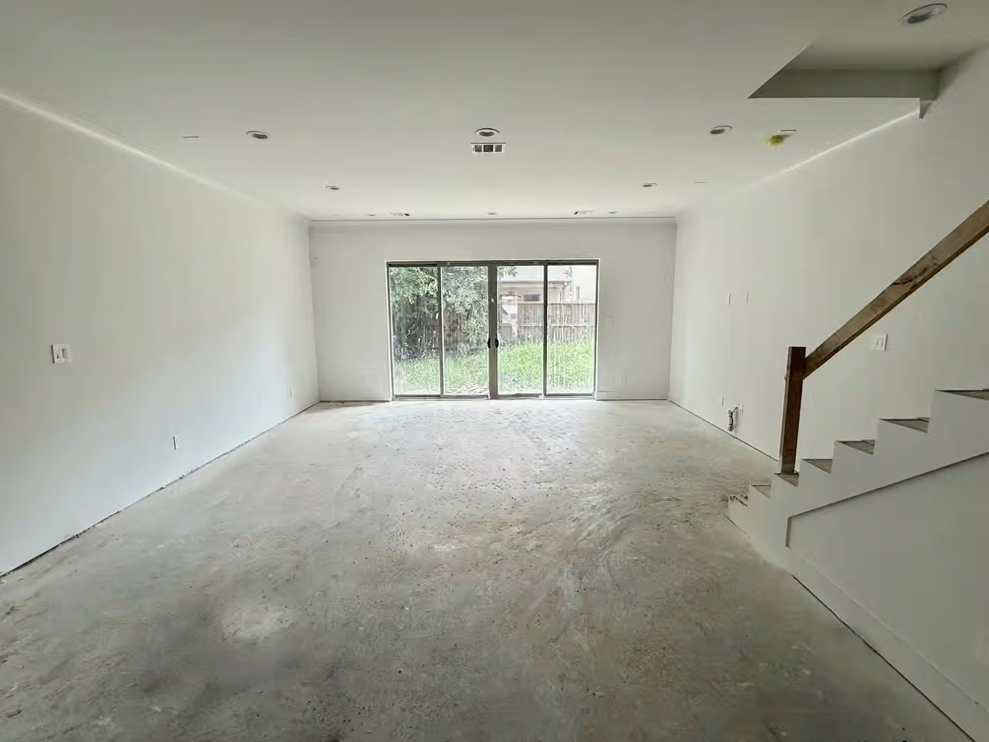 Photo 5 of 2413 BRUN Street A, Houston, TX