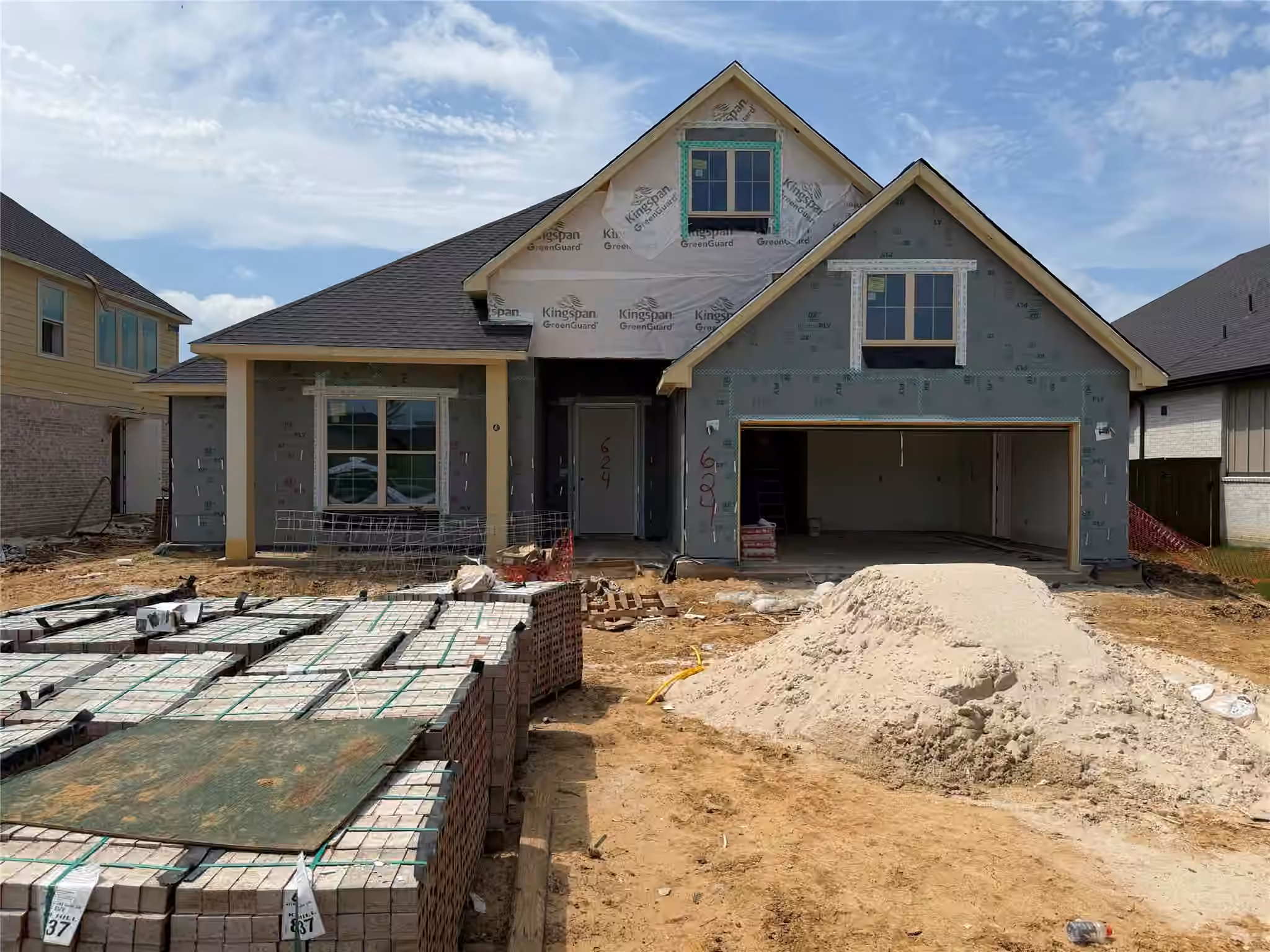 Photo of 624 Golden Aster Boulevard, Waller, TX 77484