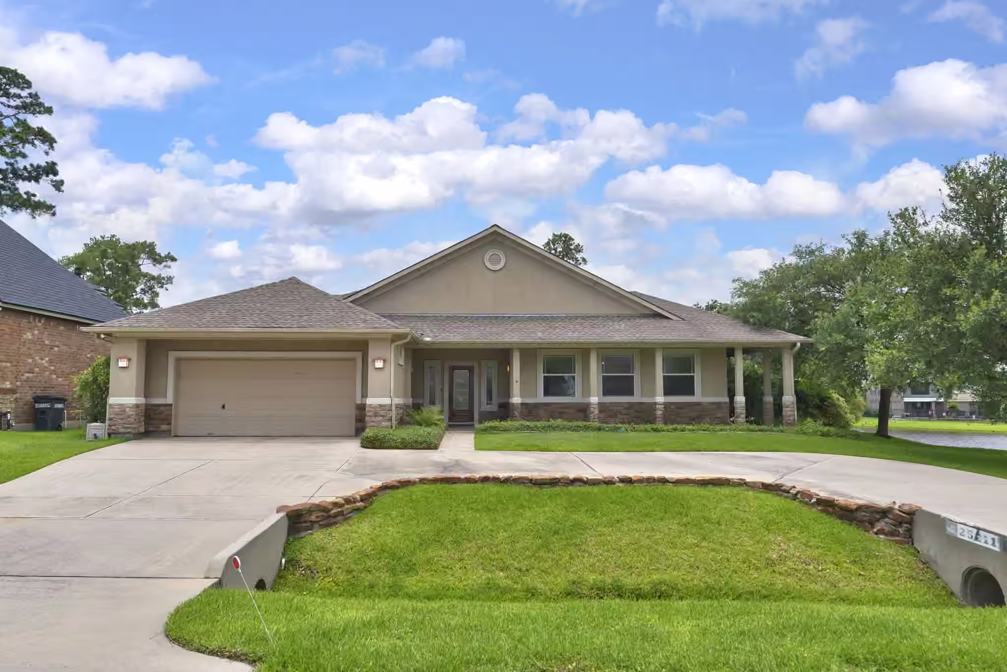 Photo of 25211 Hideaway Run Drive, Spring, TX