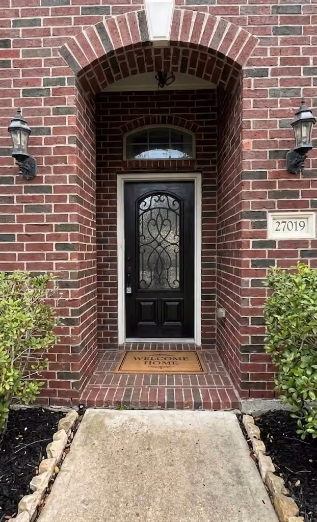 Photo 2 of 27019 Drybank Creek Lane, Katy, TX