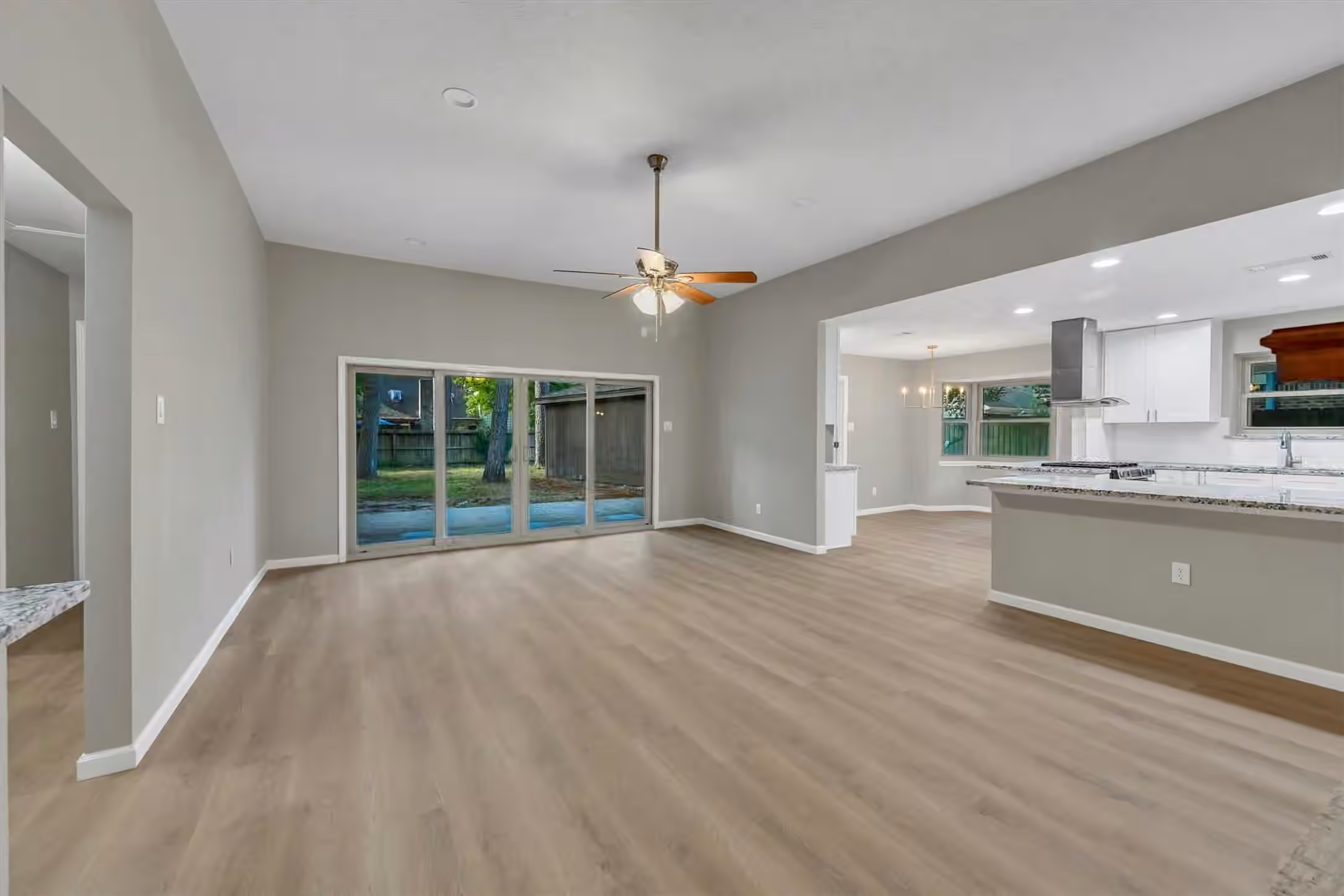Photo 5 of 6415 Moccasin Bend Drive, Spring, TX