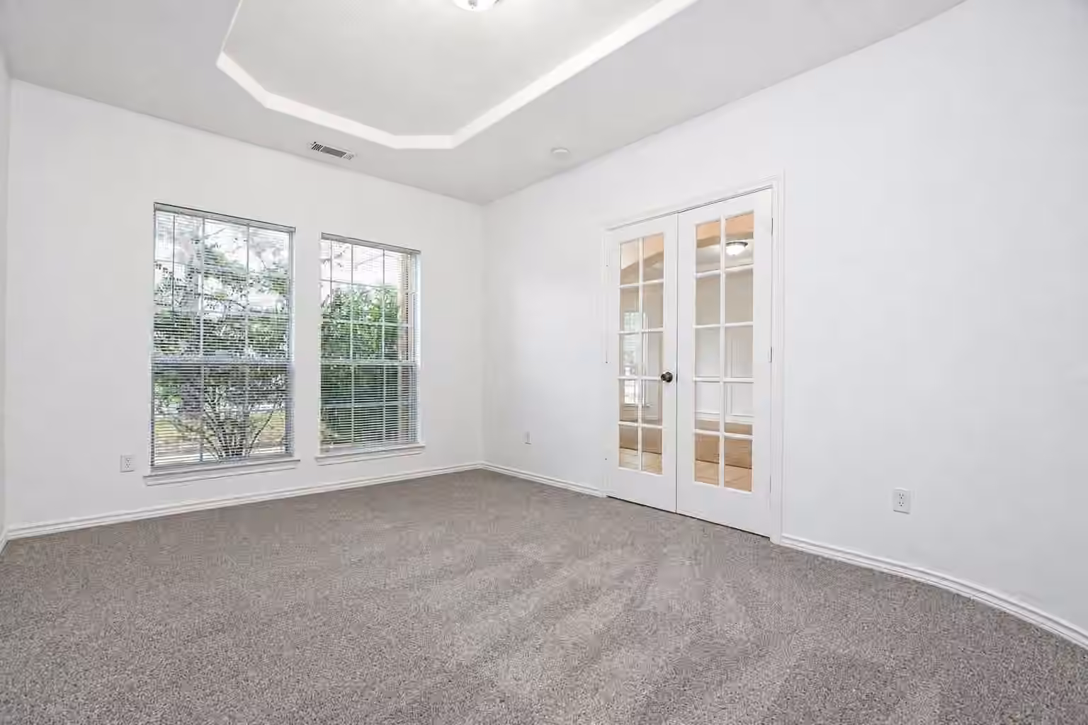 Photo 6 of 7522 Eastwood Lake Ln, Richmond, TX