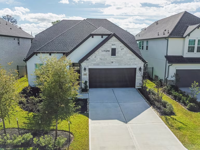 Photo of 121 Cedar Hammock Trail, The Woodlands, TX 77375
