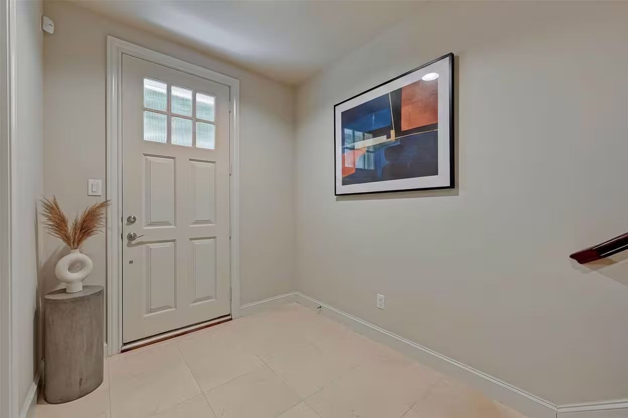 Photo 5 of 3223 Maxroy Street, Houston, TX