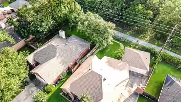 Photo 4 of 1727 Millhouse Road, Houston, TX