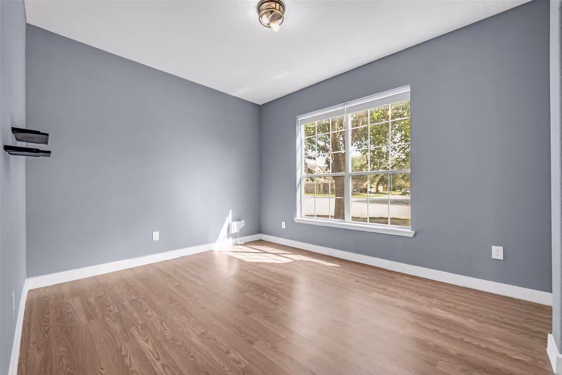 Photo 6 of 6131 Wilcox Point Drive, Spring, TX
