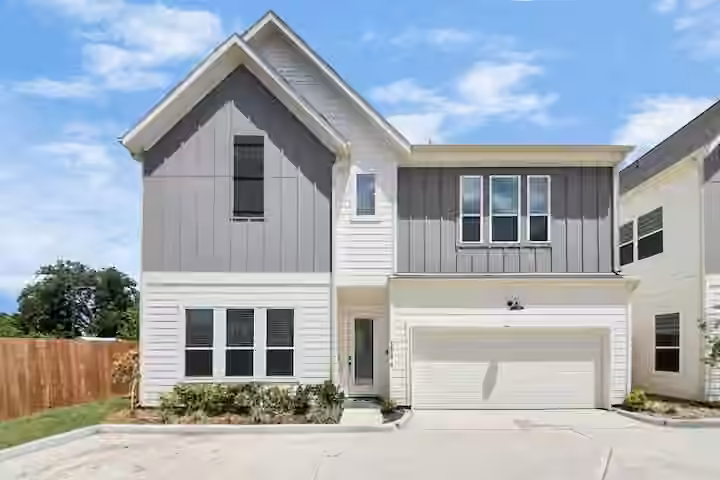 Photo of 5935 Beall Street A, Houston, TX 77091