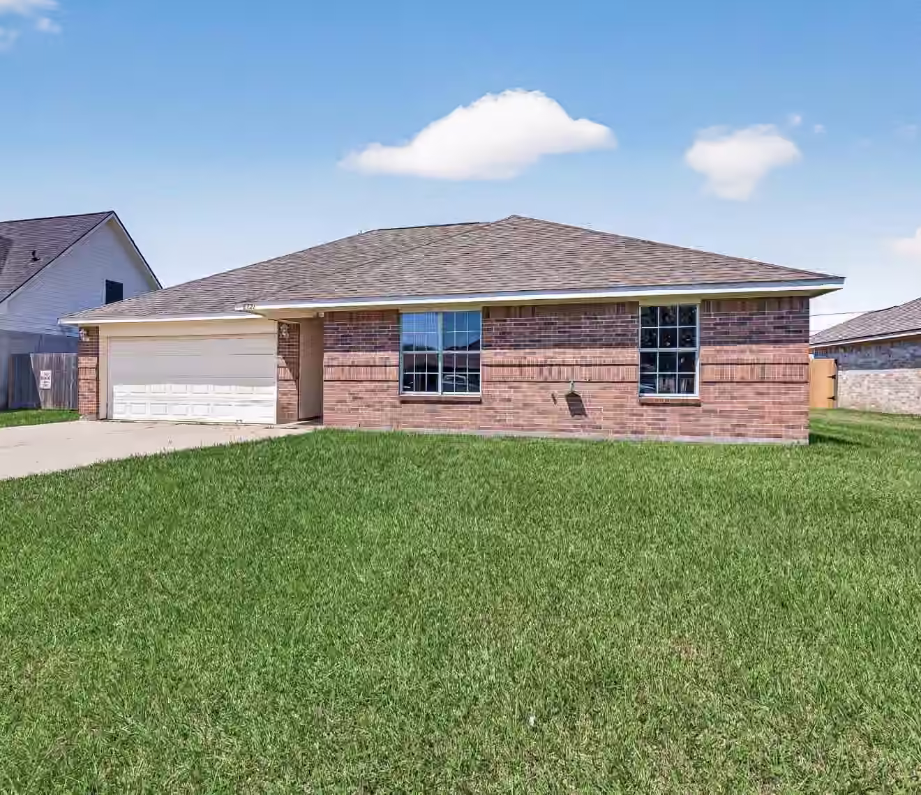 Photo of 8721 Garrett Street, Needville, TX 77461