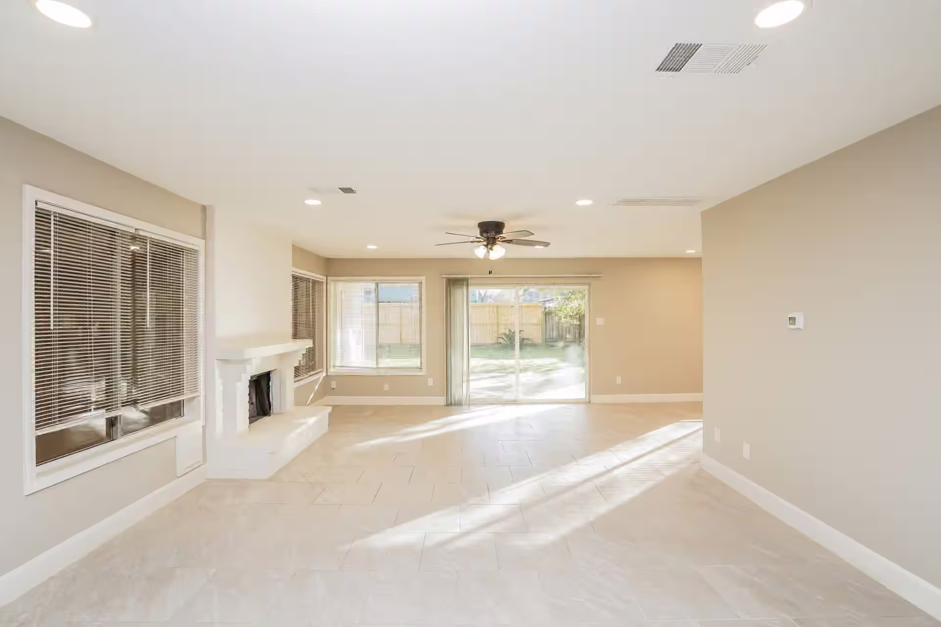 Photo 3 of 4131 Tasselwood Lane, Houston, TX