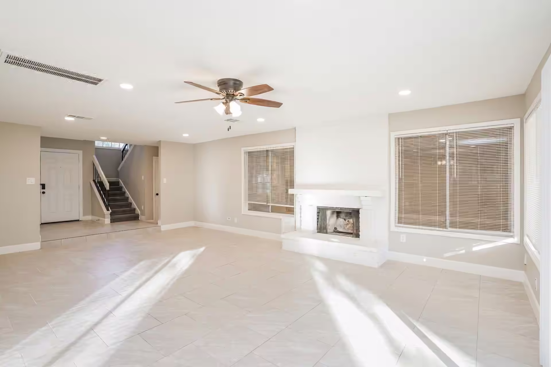 Photo 4 of 4131 Tasselwood Lane, Houston, TX