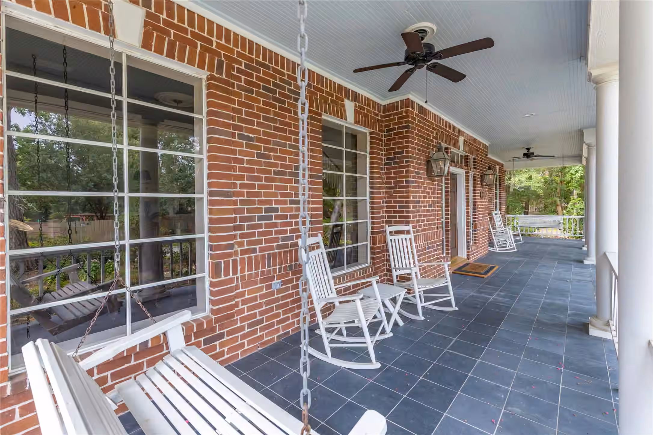 Photo 4 of 1506 Sheltering Oaks Lane, Kingwood, TX