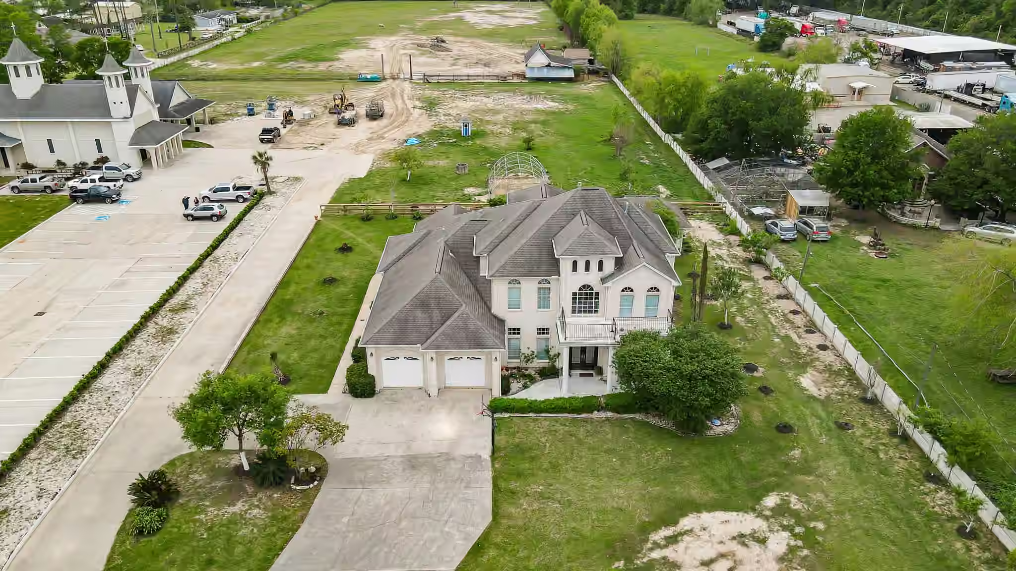 Photo 6 of 14311 Smith Road, Humble, TX