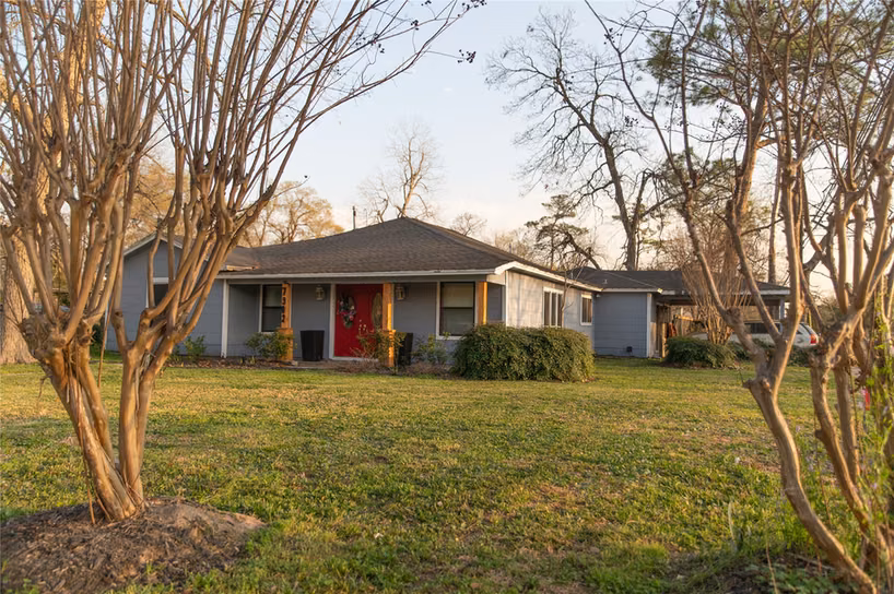 Photo of 7902 Laura Koppe Road, Houston, TX 77028