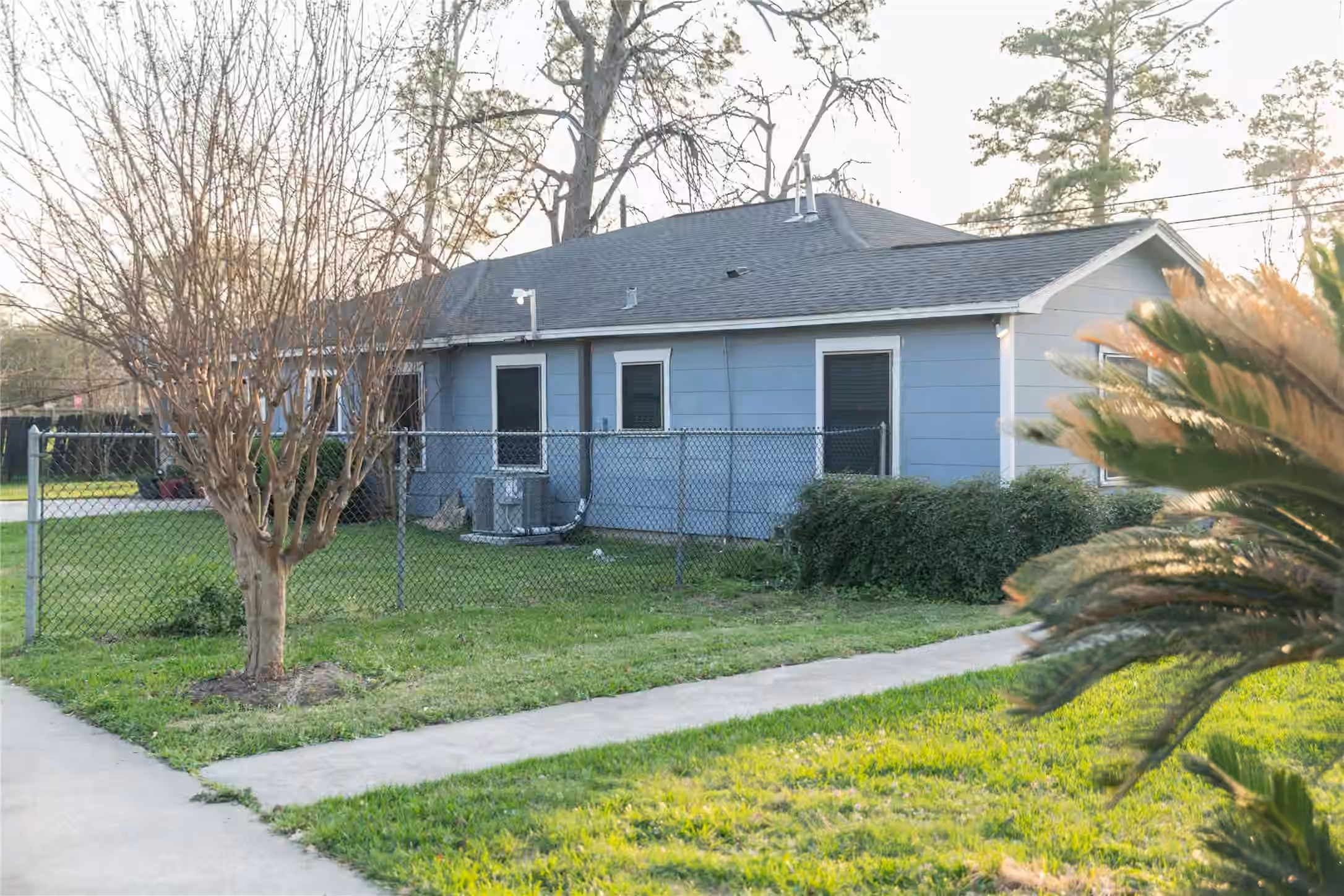 Photo 4 of 7902 Laura Koppe Road, Houston, TX