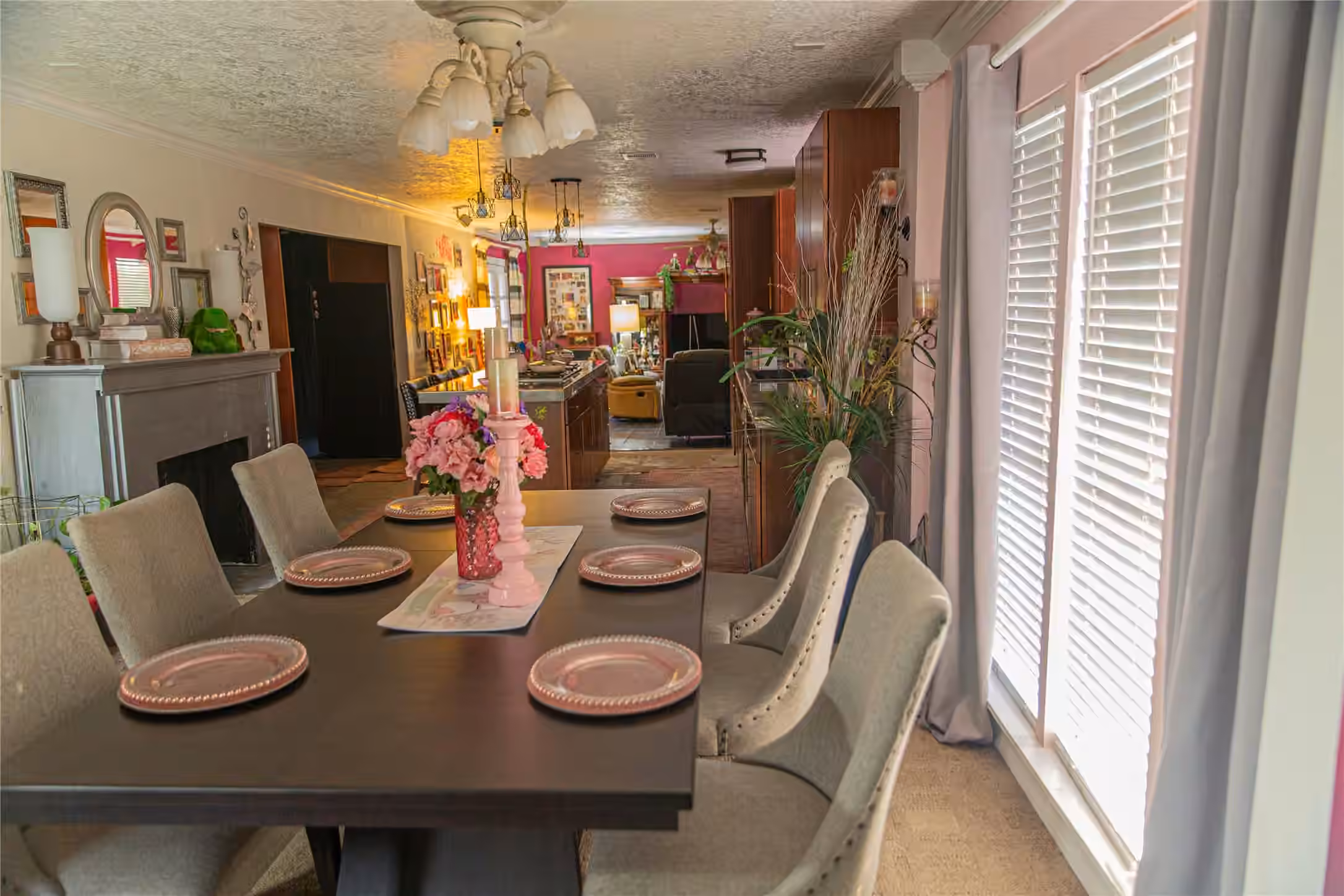 Photo 5 of 7902 Laura Koppe Road, Houston, TX