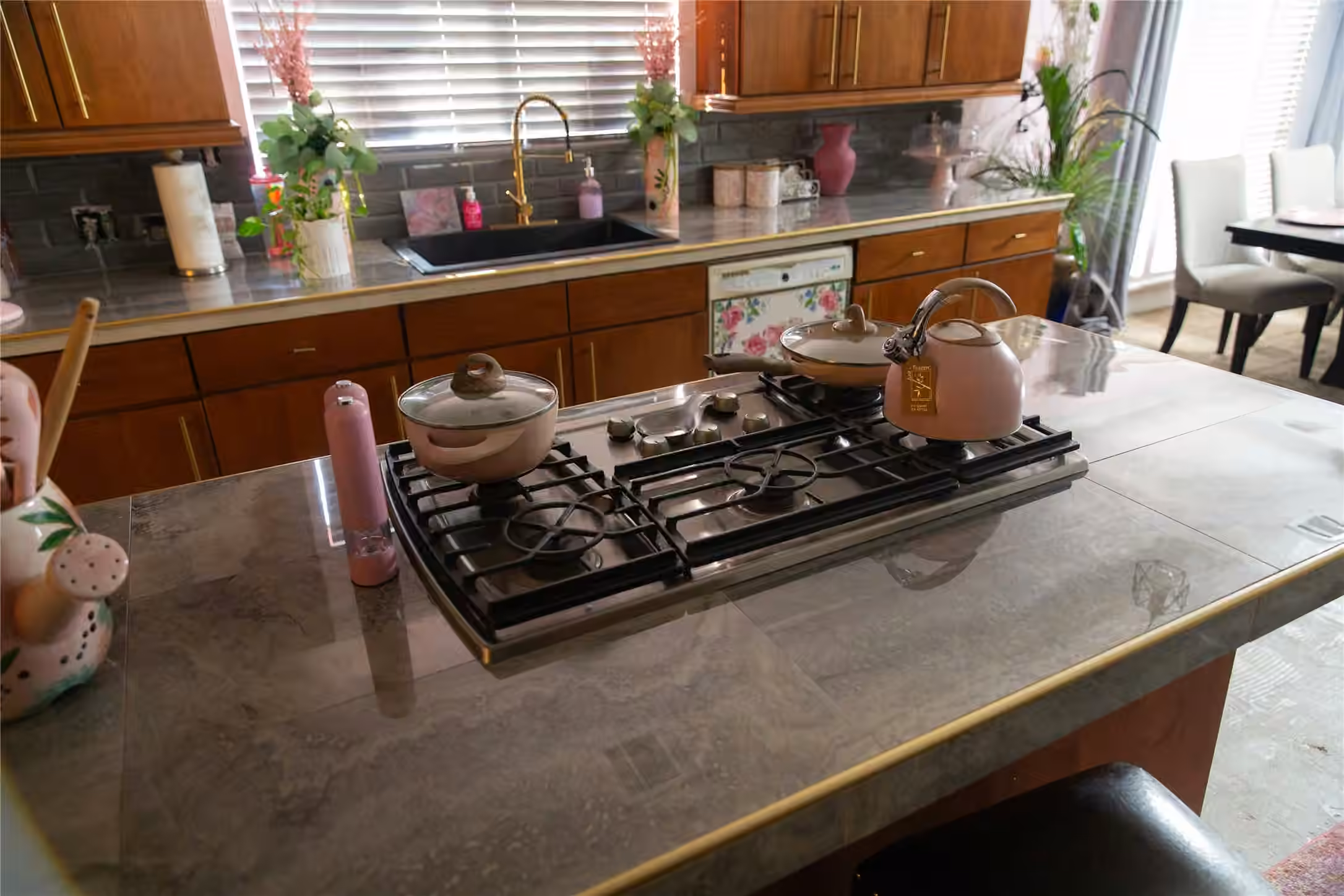 Photo 6 of 7902 Laura Koppe Road, Houston, TX