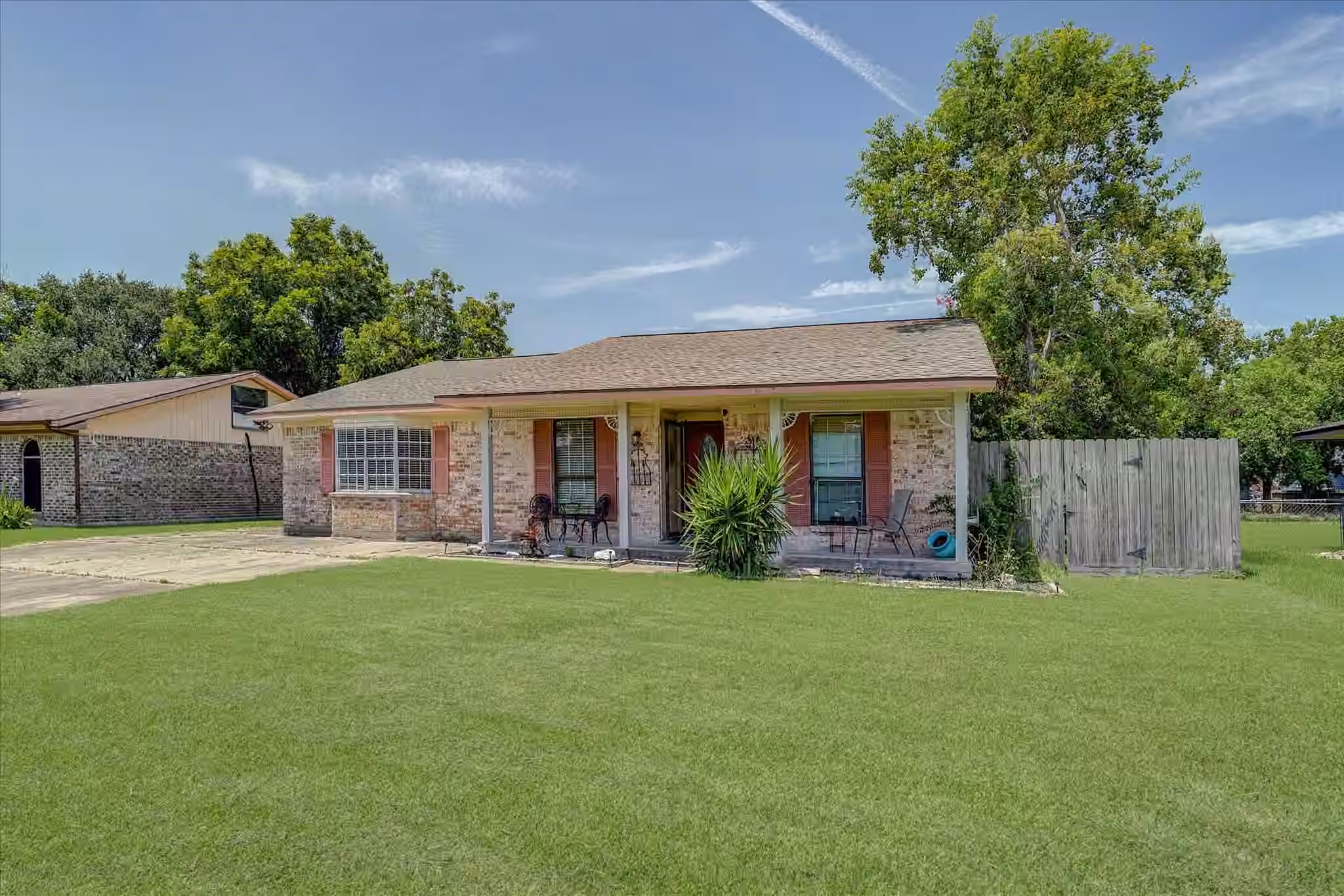 Photo 2 of 157 Houston Street, Angleton, TX