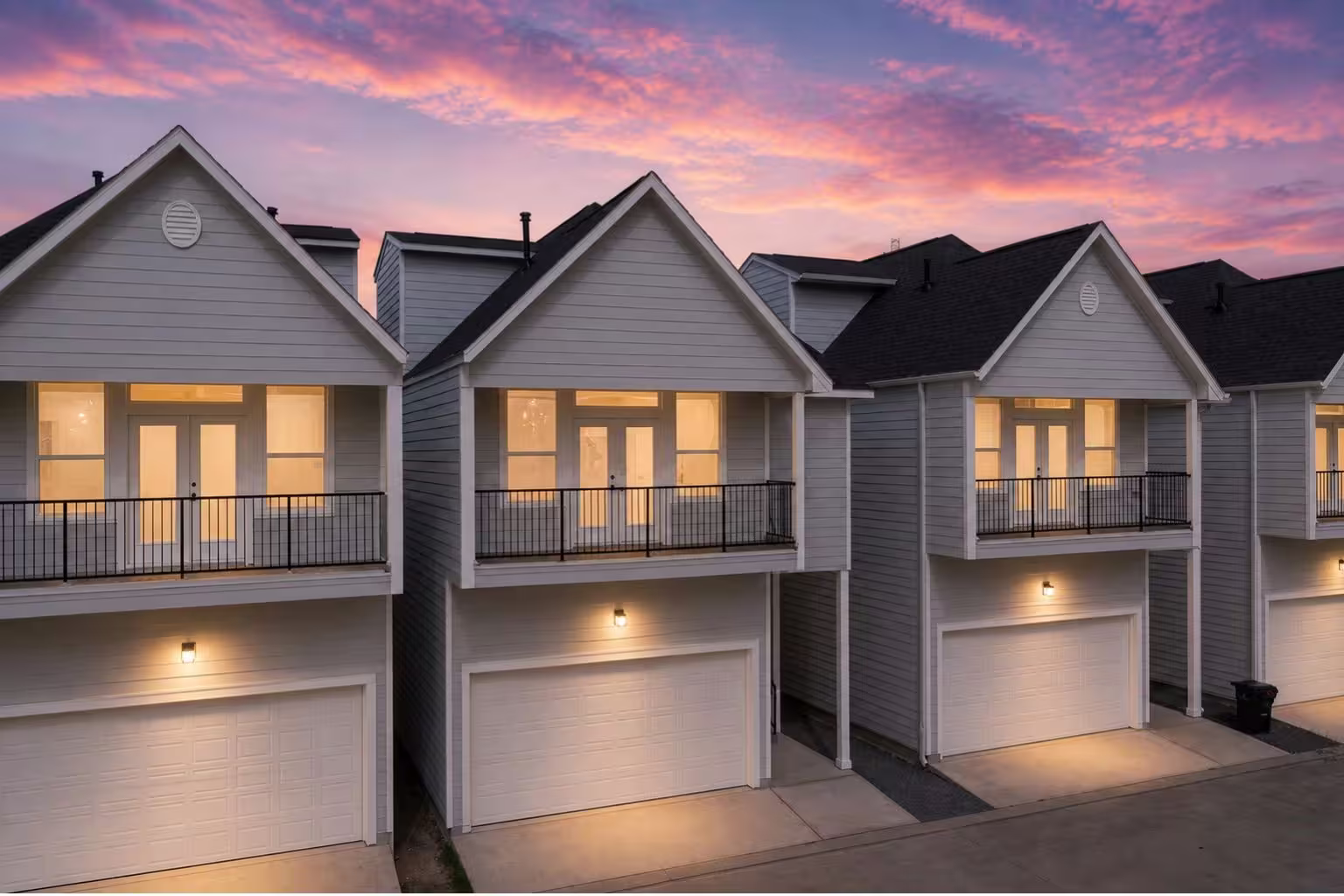 Photo 2 of 1805 Palmetto Landing Drive, Houston, TX