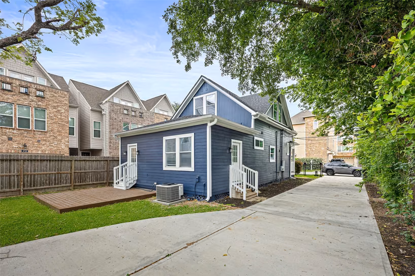 Photo 3 of 1705 Ovid Street, Houston, TX