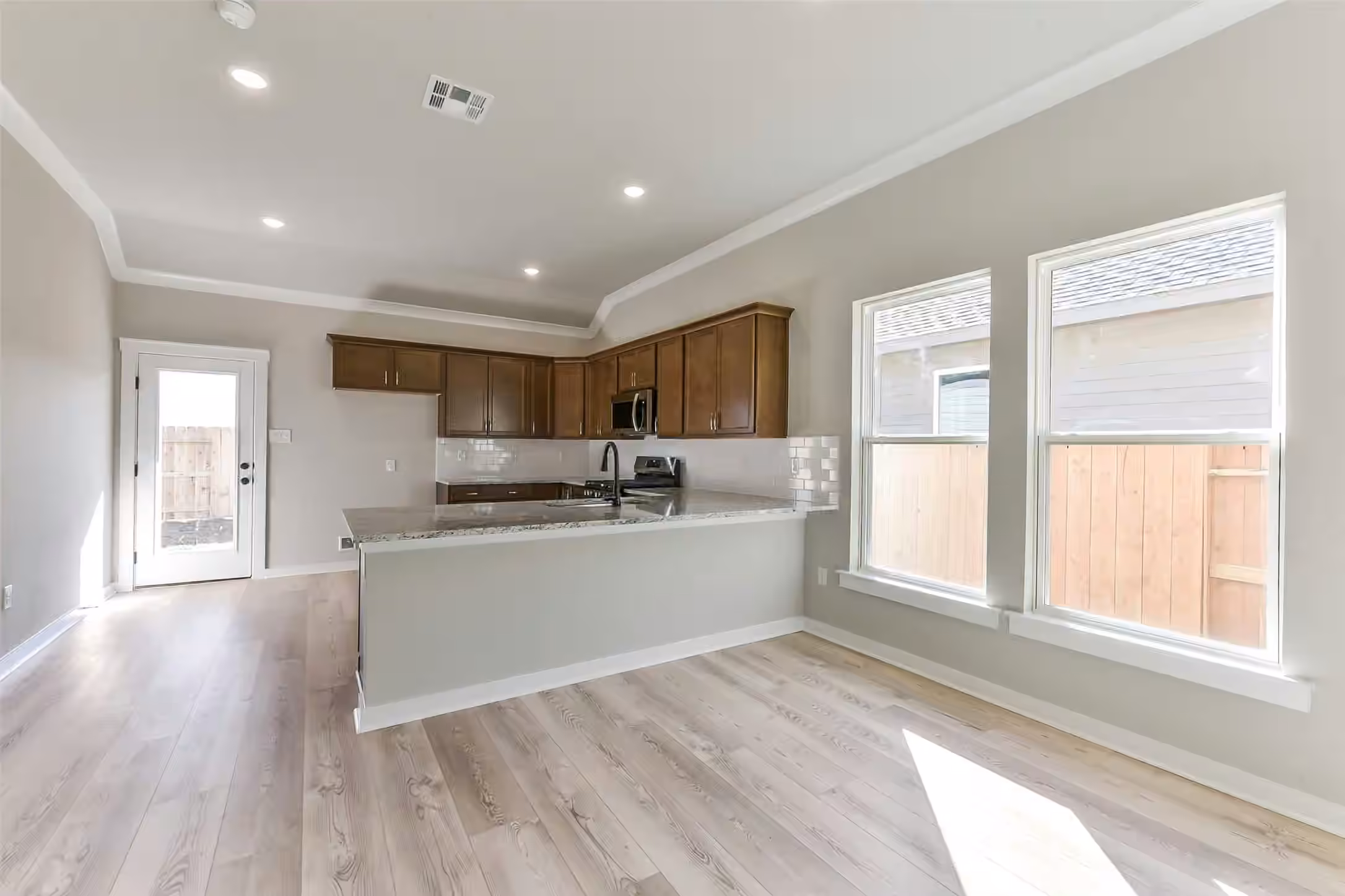 Photo 7 of 21107 Autumn Heights, Rosharon, TX