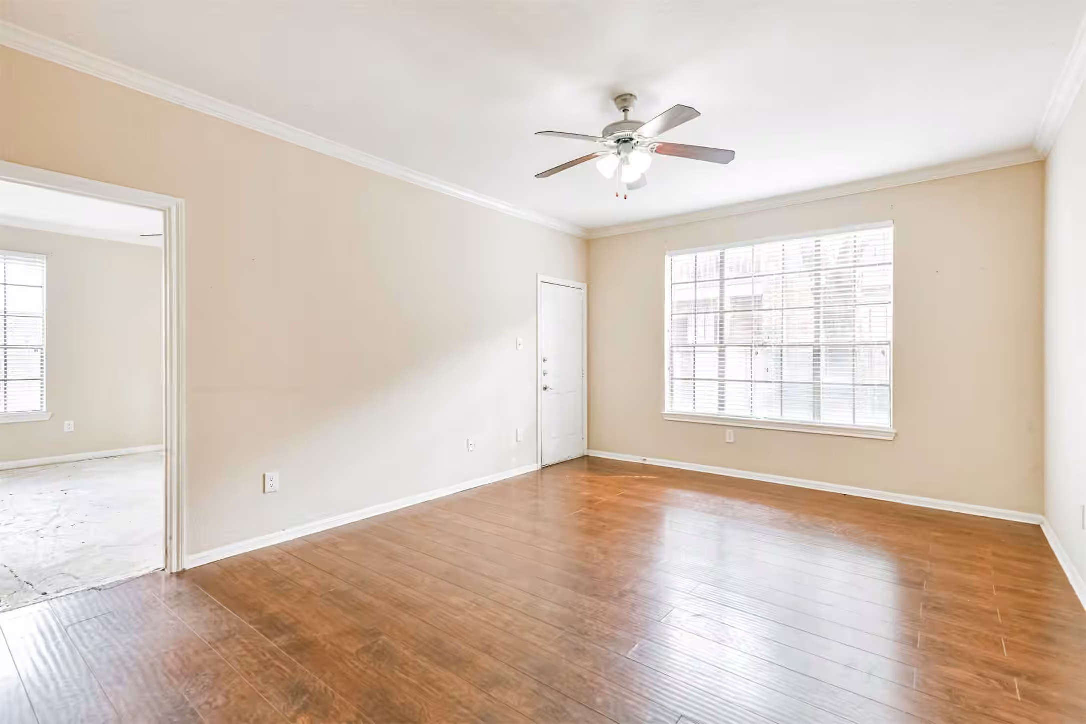 Photo 3 of 2255 Braeswood Park 183, Houston, TX