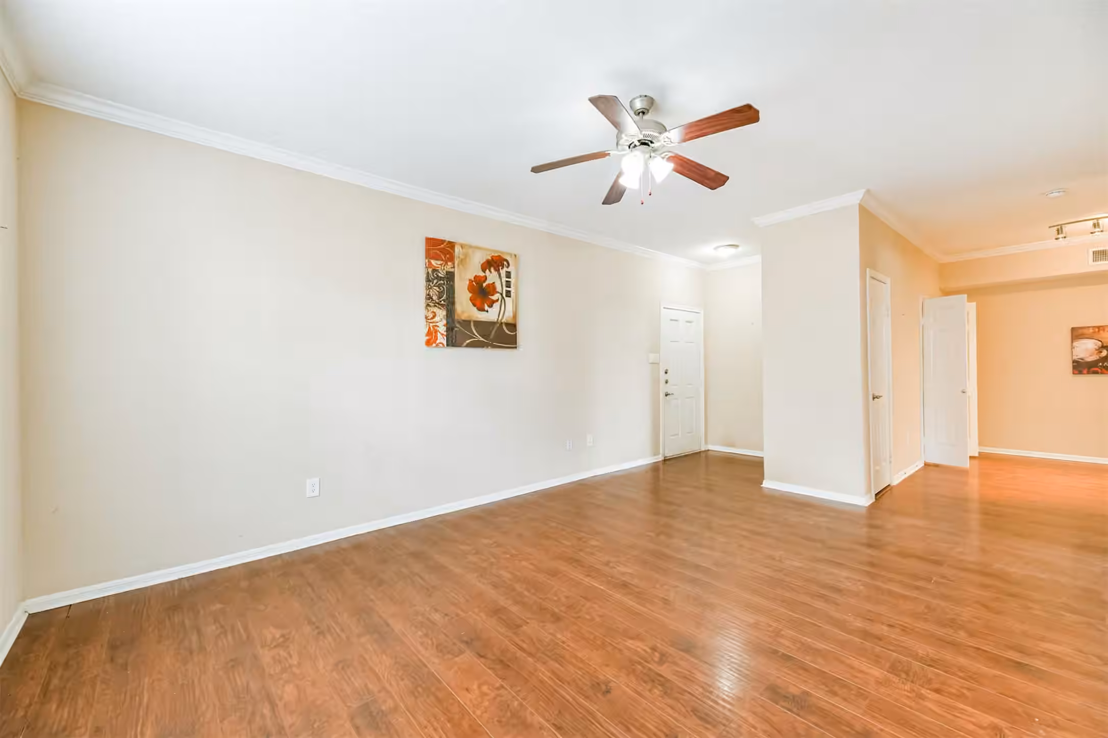 Photo 5 of 2255 Braeswood Park 183, Houston, TX