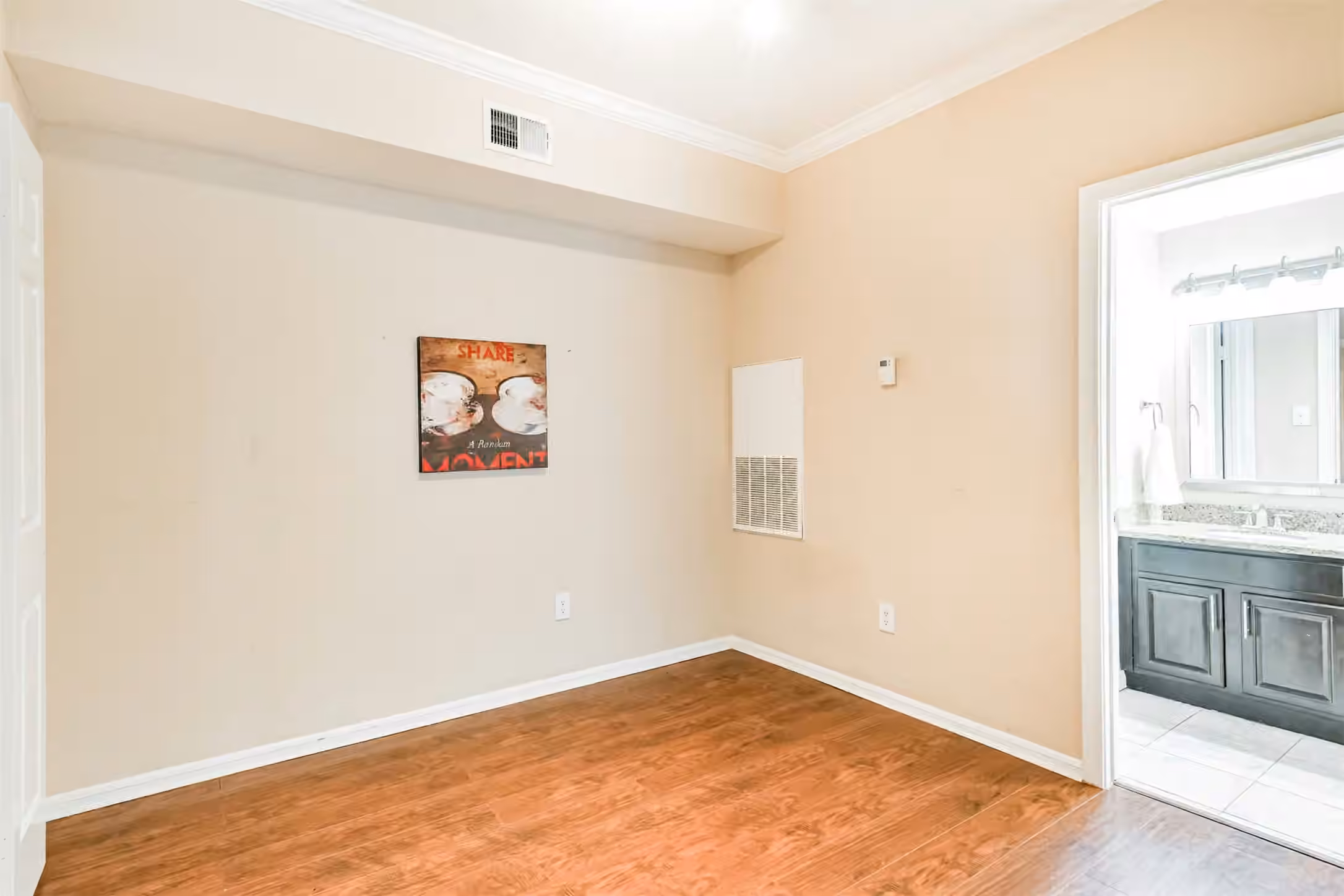 Photo 7 of 2255 Braeswood Park 183, Houston, TX