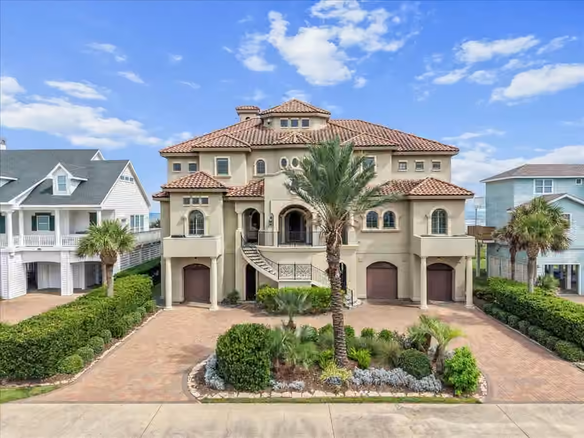 Photo 2 of 19615 Shores Drive, Galveston, TX