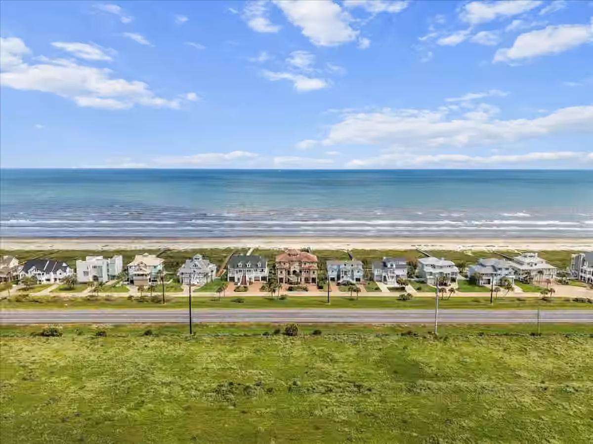 Photo 3 of 19615 Shores Drive, Galveston, TX
