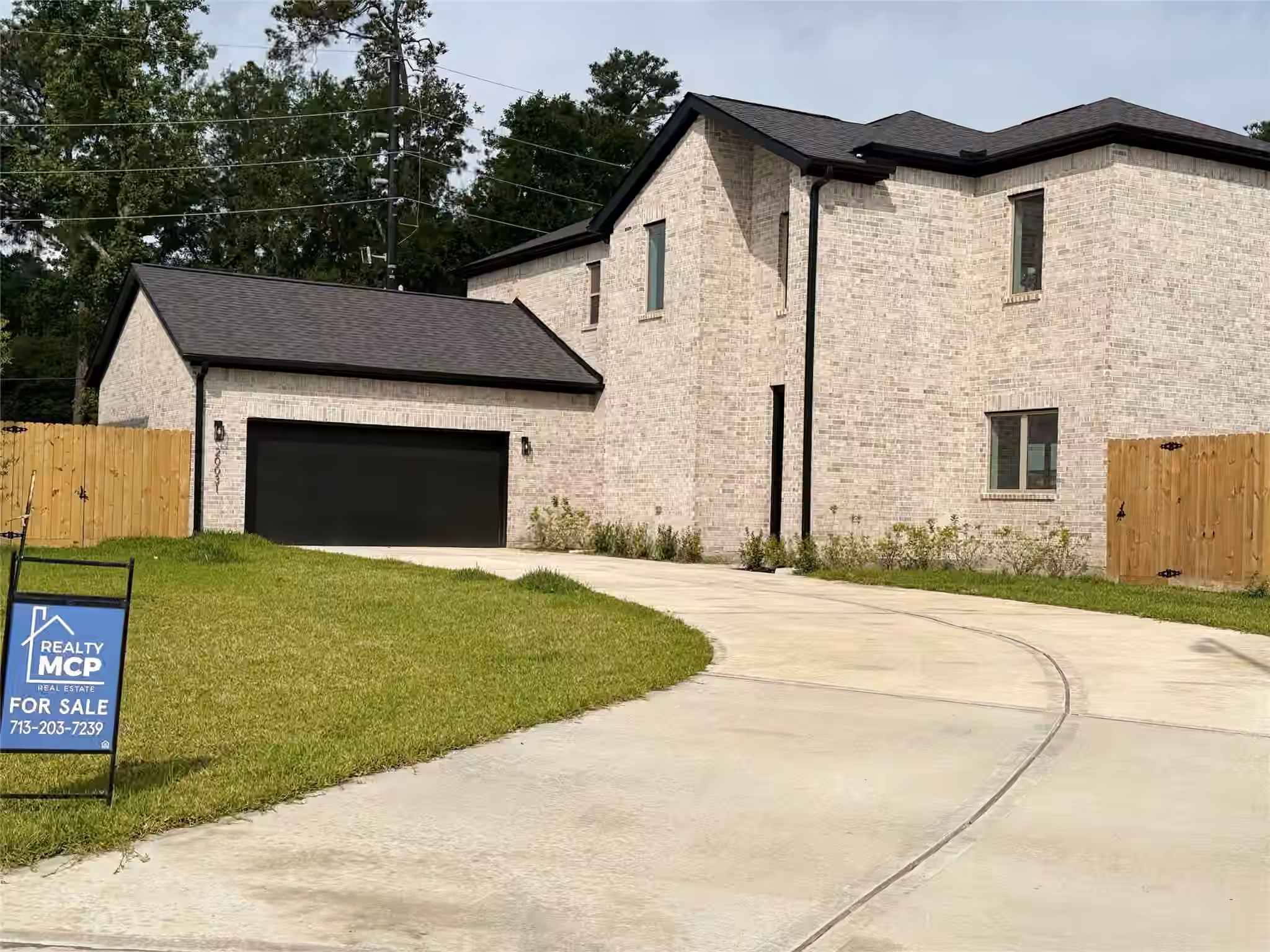 Photo of 20031 VENNETTO STREET, Spring, TX