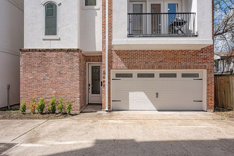 Photo 5 of 1842 Colquitt Street, Houston, TX