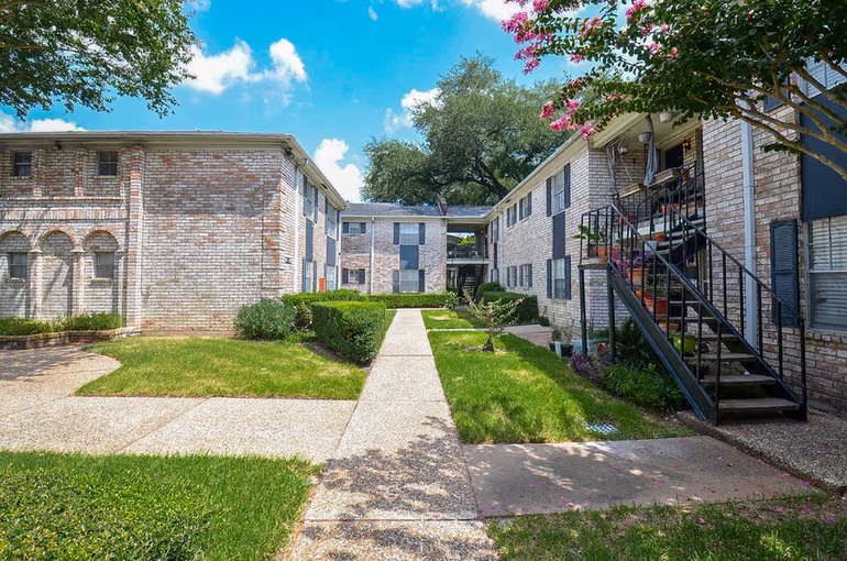 Photo of 7900 Westheimer Road 105, Houston, TX