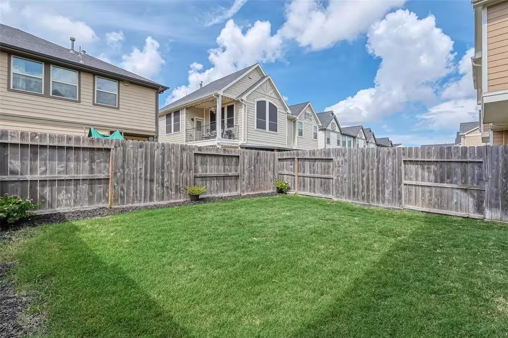 Photo 5 of 5542 Sallow Bay Lane, Fulshear, TX