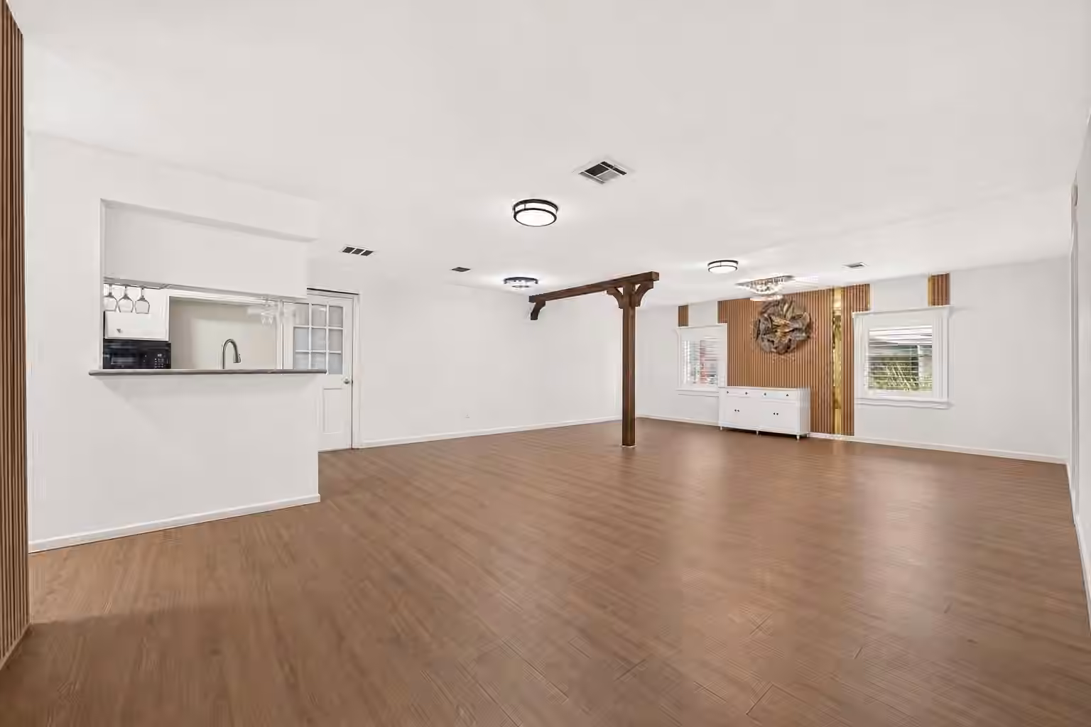 Photo 5 of 1914 Oaklawn Street, Sugar Land, TX
