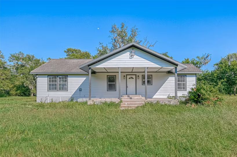 Photo 2 of 106 County Road 416, Brazoria, TX