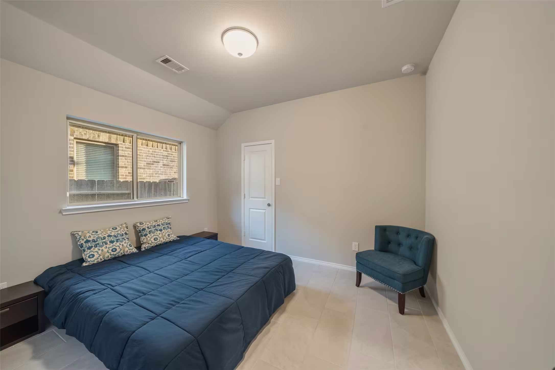 Photo 7 of 17435 Vino Vines Lane, Conroe, TX