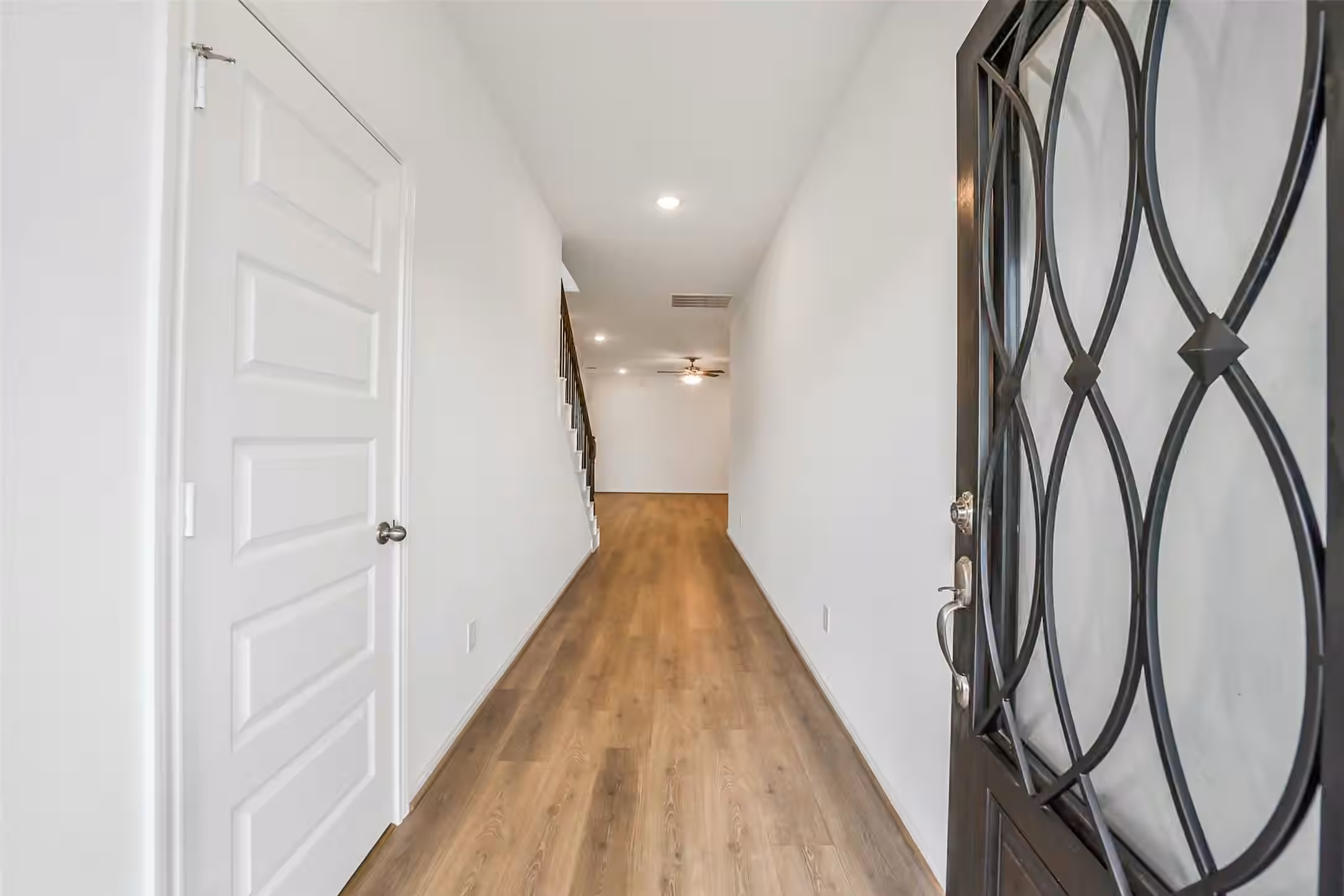 Photo 5 of 4210 Helmside Lane, Houston, TX