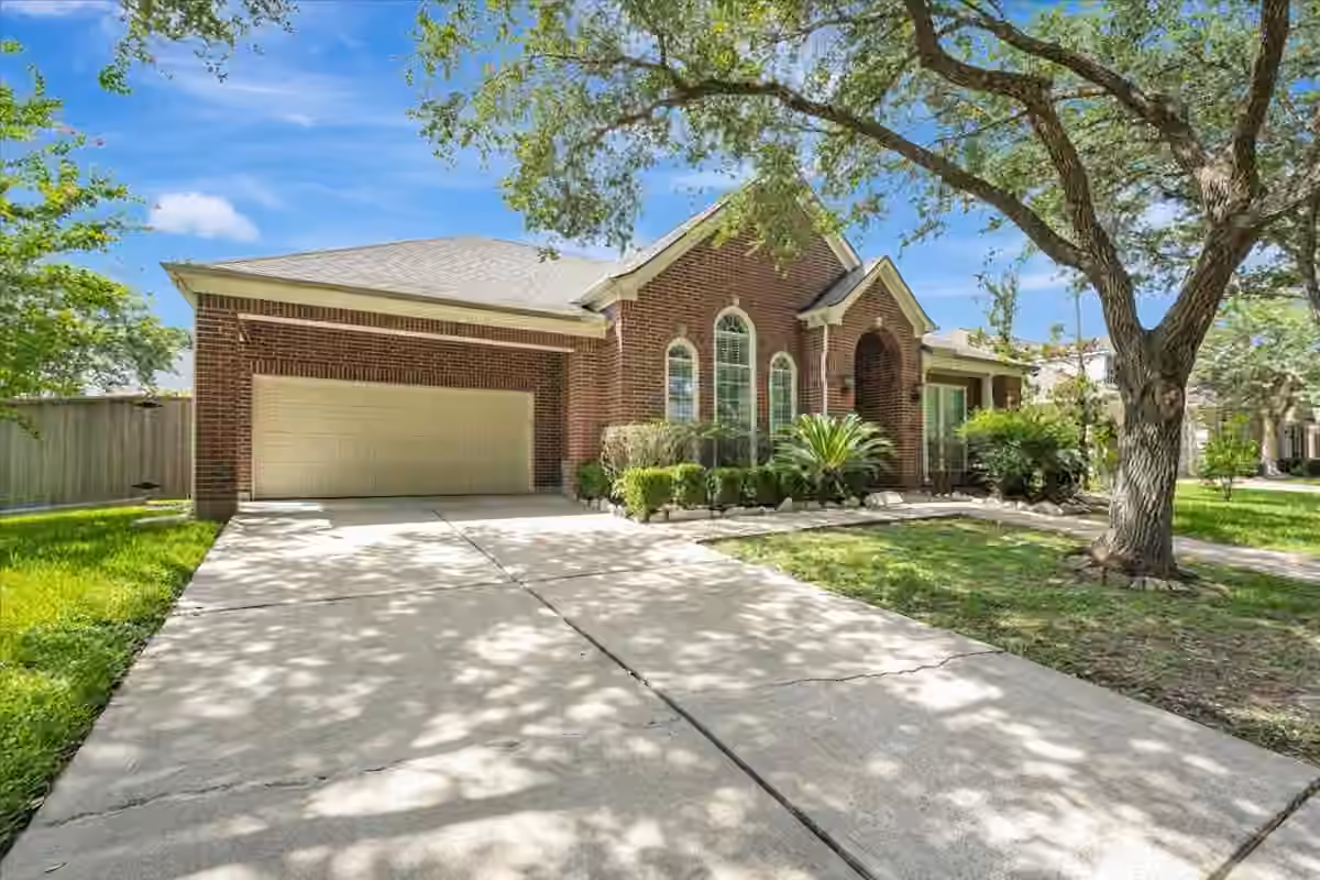 Photo 3 of 15511 Pinenut Bay Court, Houston, TX