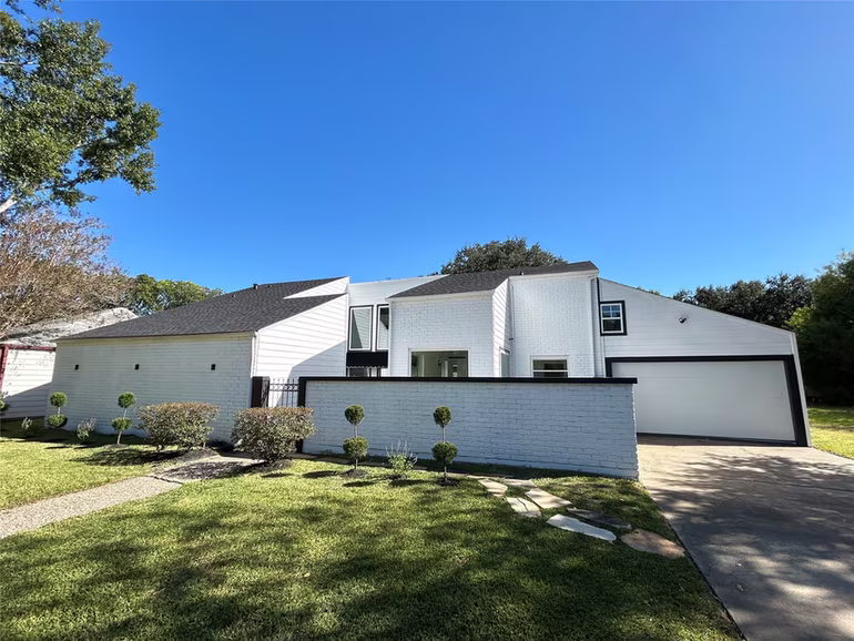 Photo of 11923 Riverview Drive, Houston, TX