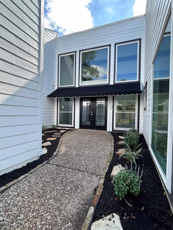 Photo 3 of 11923 Riverview Drive, Houston, TX