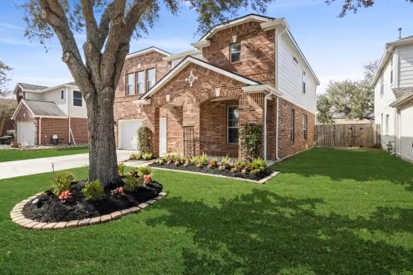 Photo 4 of 3727 Norwood Glen Lane, Friendswood, TX
