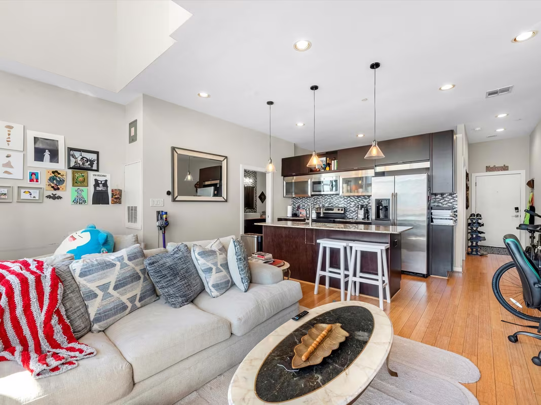 Photo 6 of 1406 Columbus St Street 303, Houston, TX