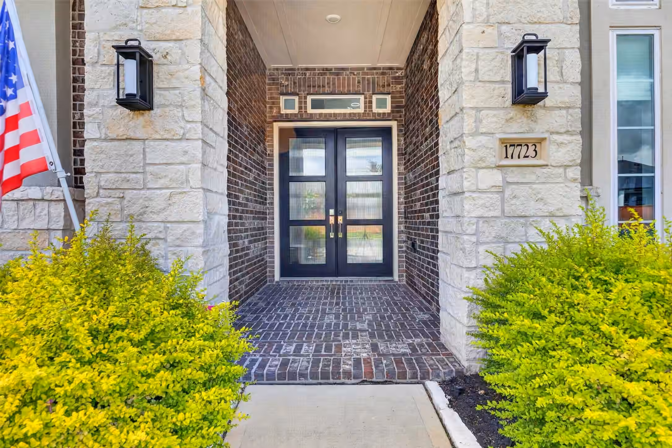 Photo 5 of 17723 Wichita River Way, Cypress, TX