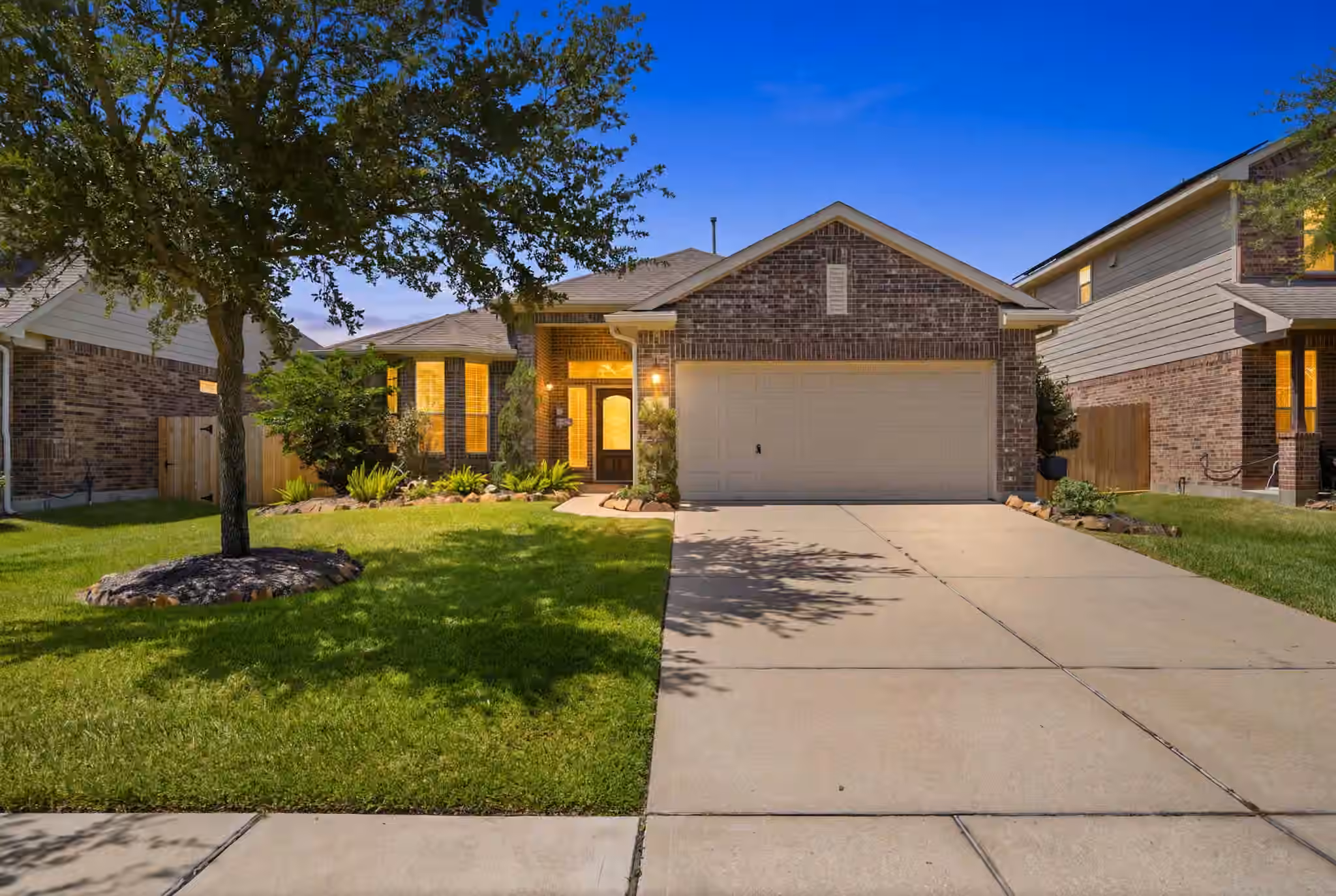 Photo of 2421 Santiago Lane, League City, TX 77573