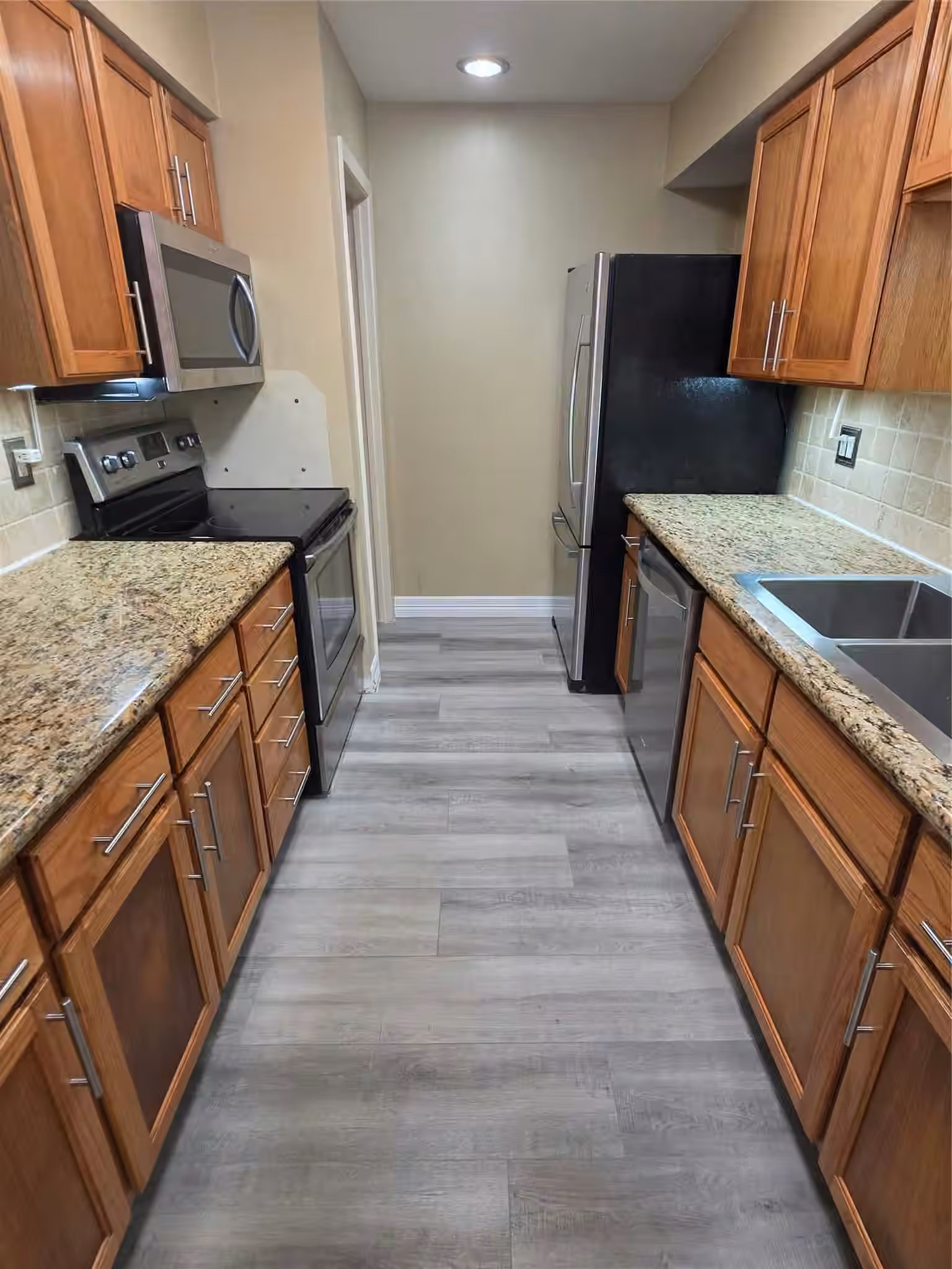 Photo 7 of 10555 Turtlewood Court 1206, Houston, TX