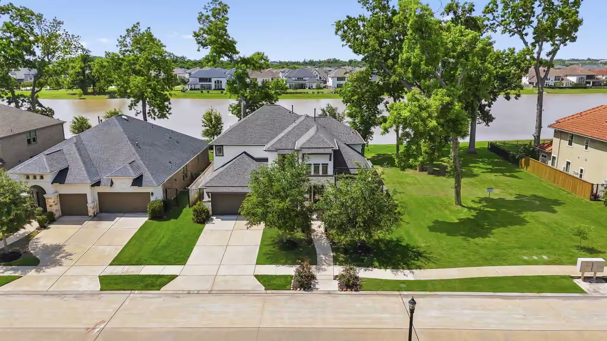 Photo 4 of 5314 Isidore Lane, Missouri City, TX