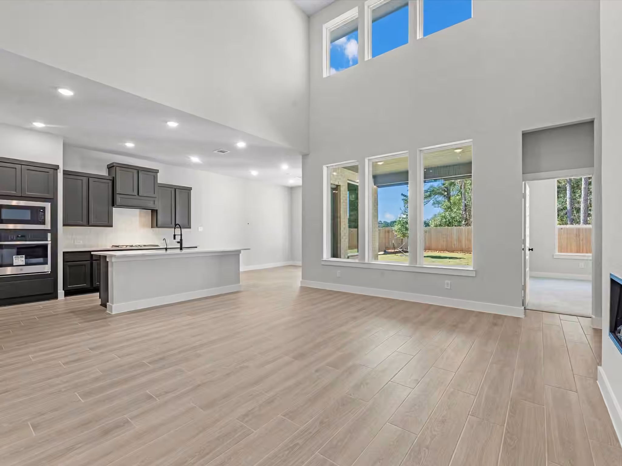 Photo 6 of 22615 Ruby Forest Road, Tomball, TX