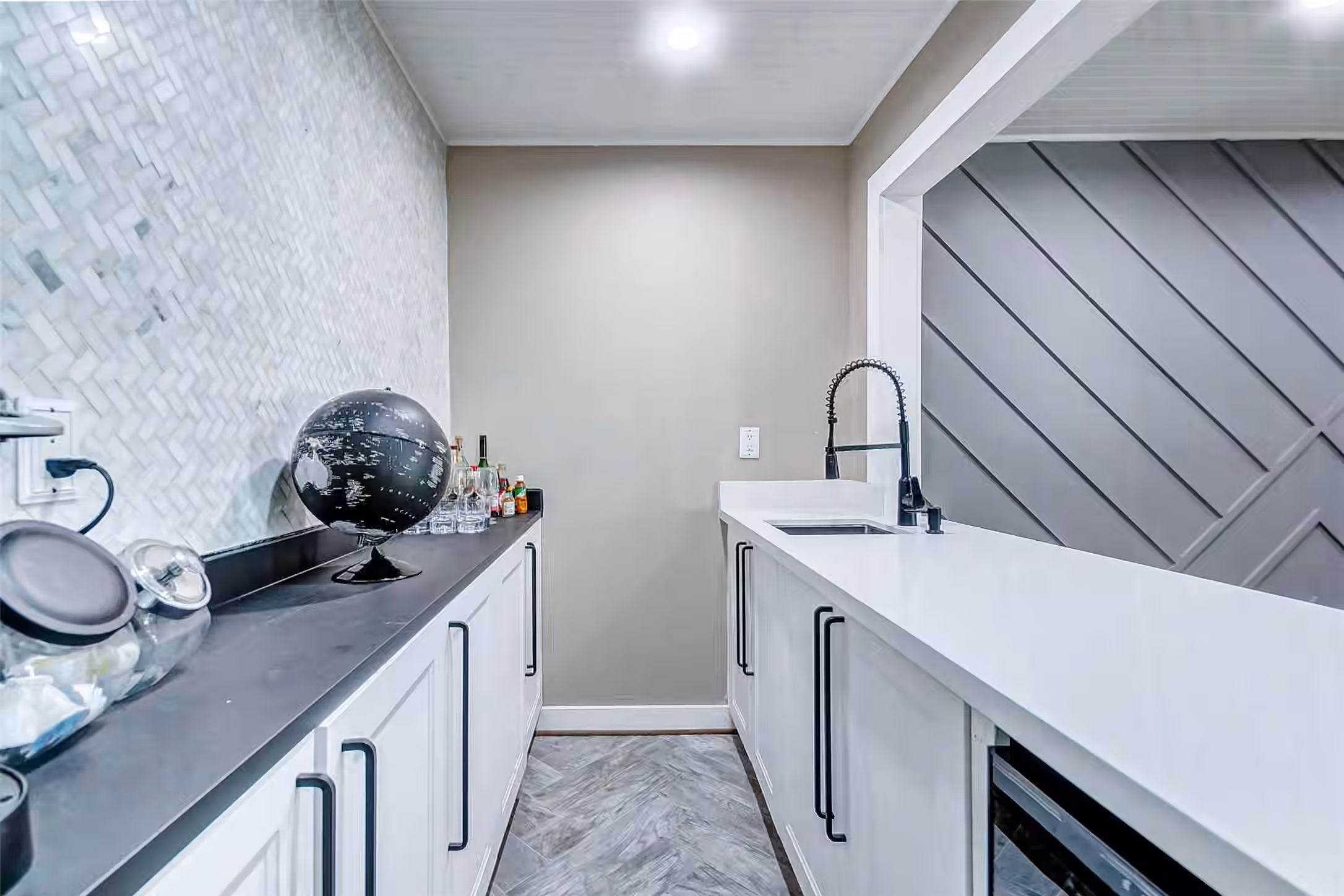 Photo 6 of 11280 Braes Forest Drive 401, Houston, TX