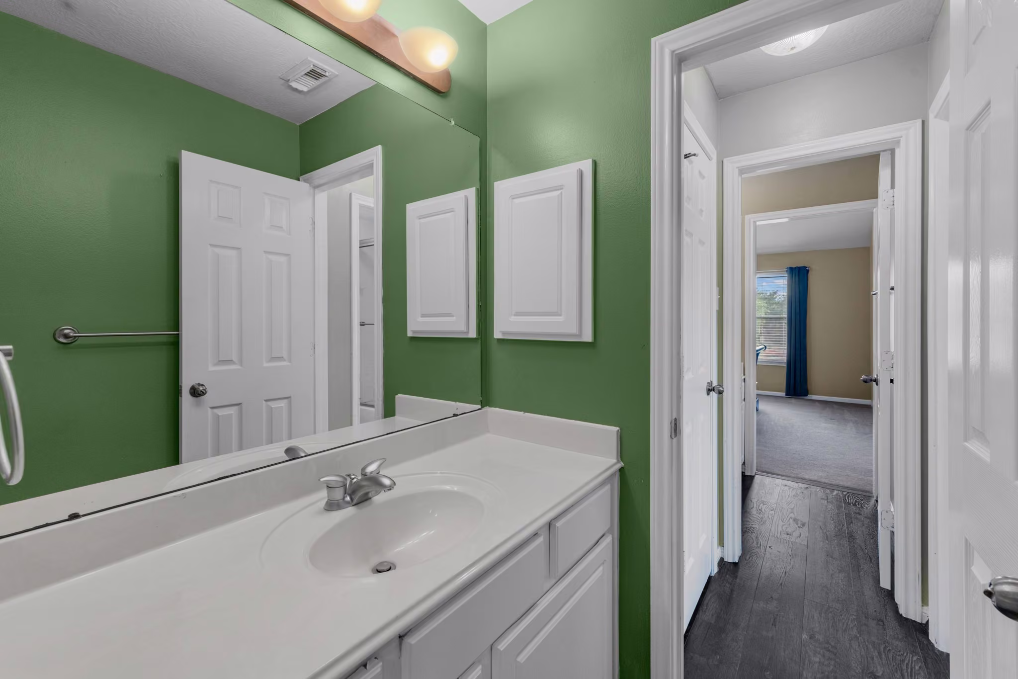 Photo 7 of 10319 Mossy Brook Lane, Cypress, TX