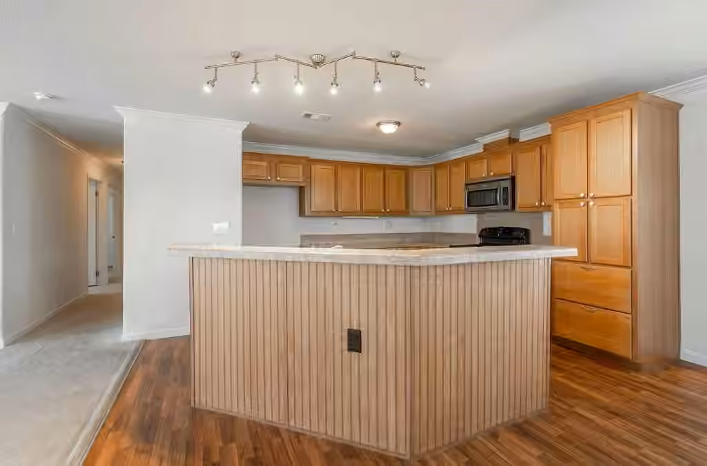 Photo 6 of 635 8th Street, San Leon, TX